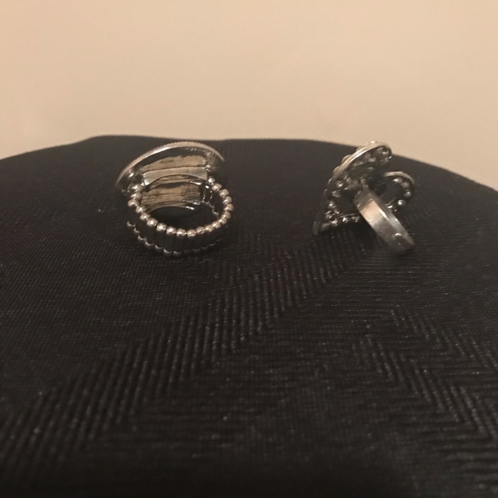 Rings - Picture 4 of 4